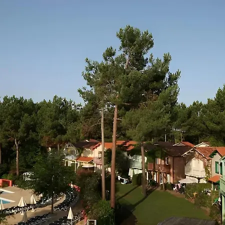 Holiday home Un Nid Dans La Pinede