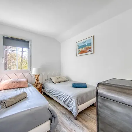 Un Nid Dans La Pinède Casa vacanze *